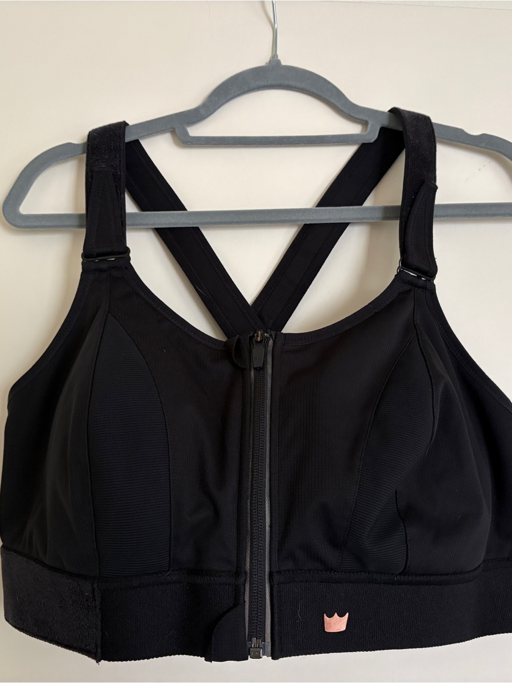 SHEFIT Front-Zip Black High-Support Sports Bra